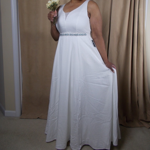 NWT Torrid IVORY JACQUARD SWEETHEART WEDDING GOWN Sz 10W - Picture 5 of 15
